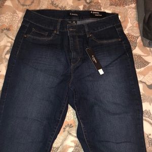 NWT women’s skinny plus jeans